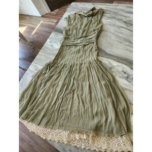 Elie Tahari Sage‎ Green Crinkle Chiffon Boho Midi Dress Lace Trim Cottagecore